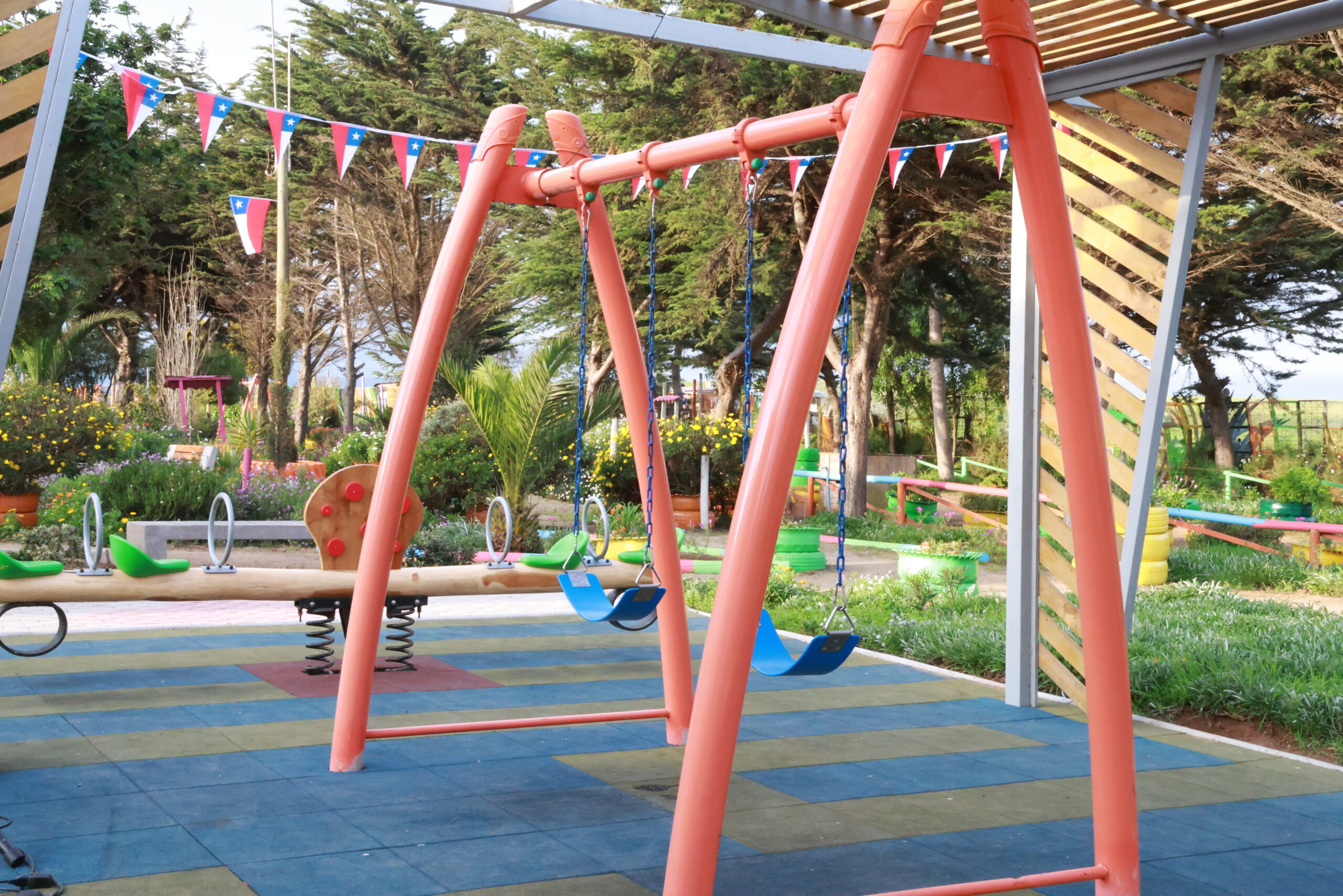 Los Vilos inaugura renovada Plaza Canto del Agua